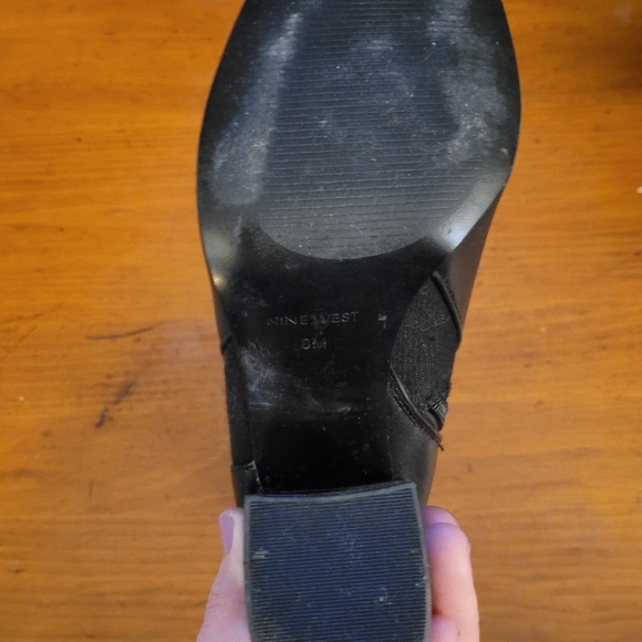 Nine West boots - Picture 5 of 5